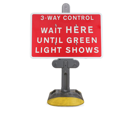 3/4 Way Control Wait Here Until Green Light Shows Sign Diagram 7011.1 | Quick Fit (Face Only) | 1050x750mm