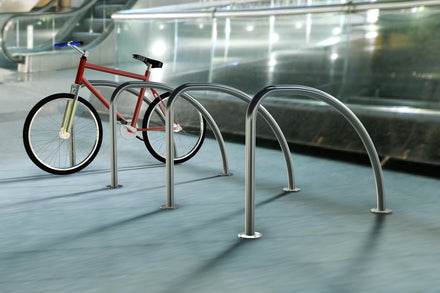 Autopa Fin Cycle Stand Choice Of Finishes & Fixing Methods (No Fixings)