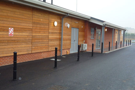 Autopa Ornamental Galvanised Steel Bollard 1000mm - GFC1500 (No Fixings)