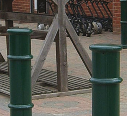 Autopa Ornamental Galvanised Steel Bollard 1000mm - GFC6000 (No Fixings)