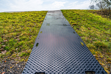 Blue Diamond GroundTrak PRO Ground Protection Mat (60t) - 2400x1200x17.5mm