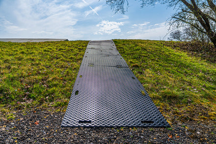 Blue Diamond GroundTrak PRO Ground Protection Mat (60t) - 2400x1200x17.5mm