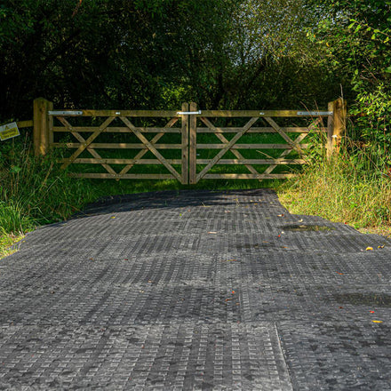 Blue Diamond Groundtrak Ground Protection Mat (20t) - 1200x800x22mm