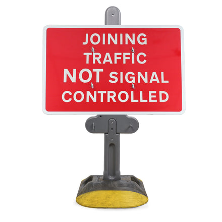 Joining Traffic Not Signal Controlled' Sign Diagram 7022 | Quick Fit (face only) | 1050x750mm