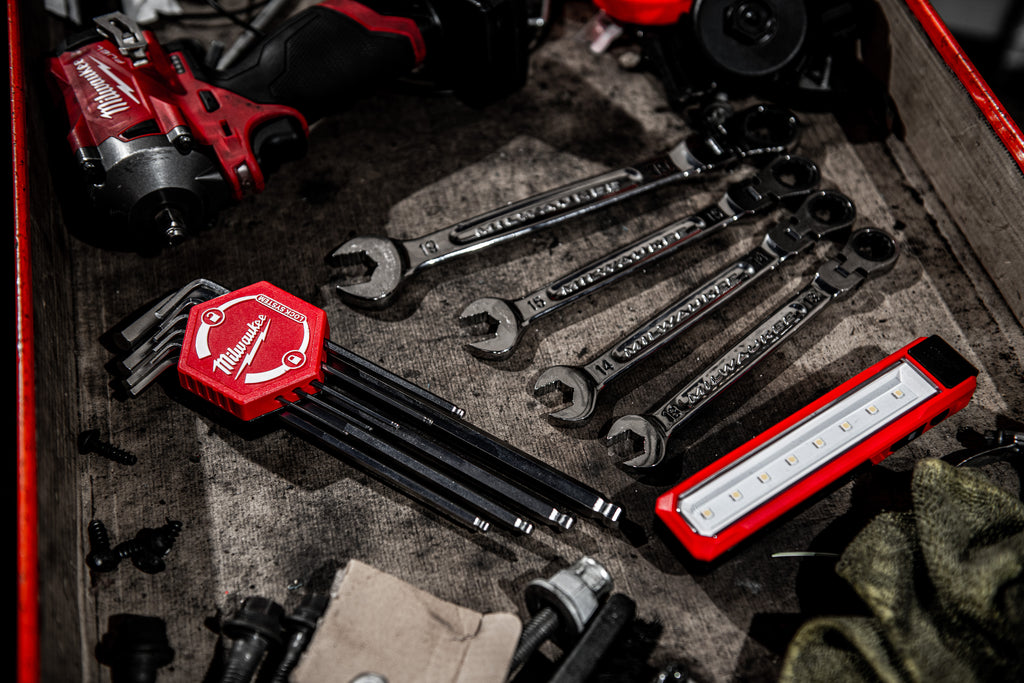 Milwaukee 9 Piece Metric L-Form Hex-Key Set Inc. Storage Clip - 4932478621