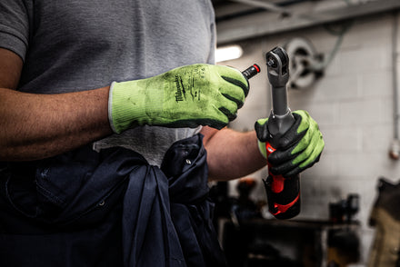 Milwaukee Shockwave Impact Duty 3/8" Socket Set With 1/4" - 3/8" Adaptor - 4932480454