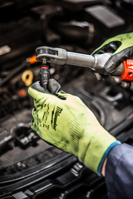 Milwaukee Shockwave Impact Duty 3/8" Socket Set With 1/4" - 3/8" Adaptor - 4932480454