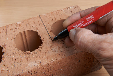 Milwaukee INKZALL Marker Pen Fine Tip 4 Pack Green, Blue, Red & Black - 48223106