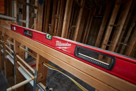 Milwaukee REDSTICK Backbone Box Level 120cm - 4932459068