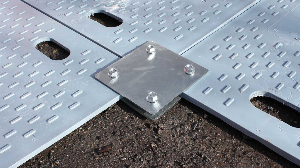 4-Way Heavy Duty Enduramat Coupler