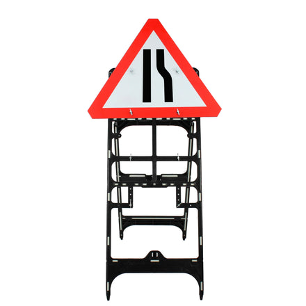 Road Narrows Right Quick Fit Sign Face Dia. 517R | 750mm