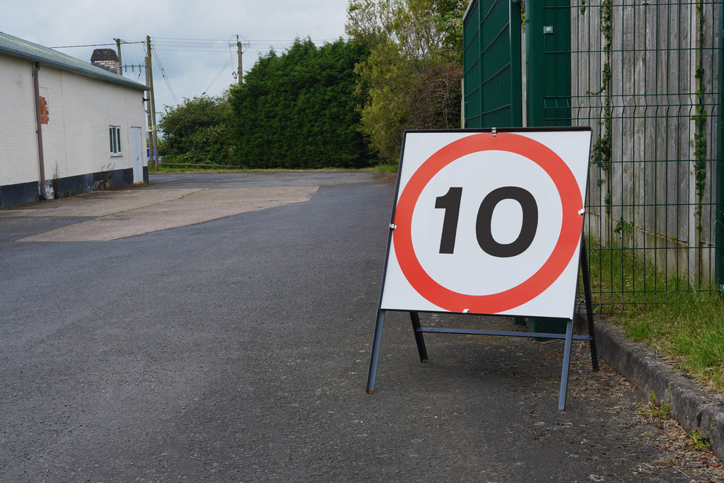 10mph Sign - Zintec Metal Sign Face | 750x750mm