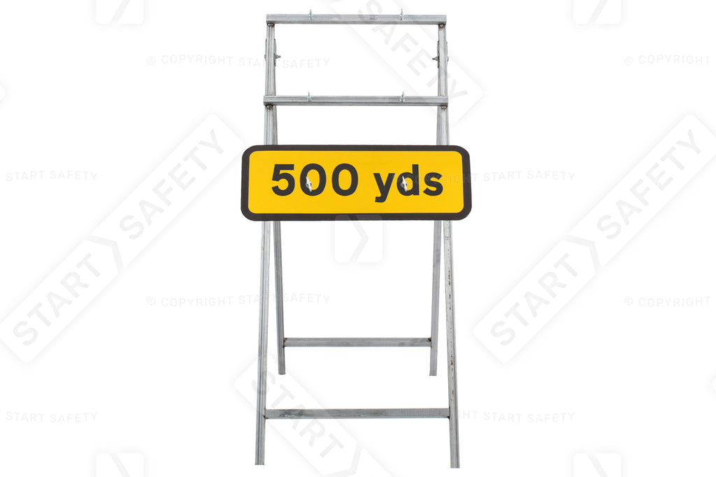 500 Yards Quick Fit Sign Dia. 572 3mm Plastic RA1 (Face Only) | Colour Choice | 725x275mm