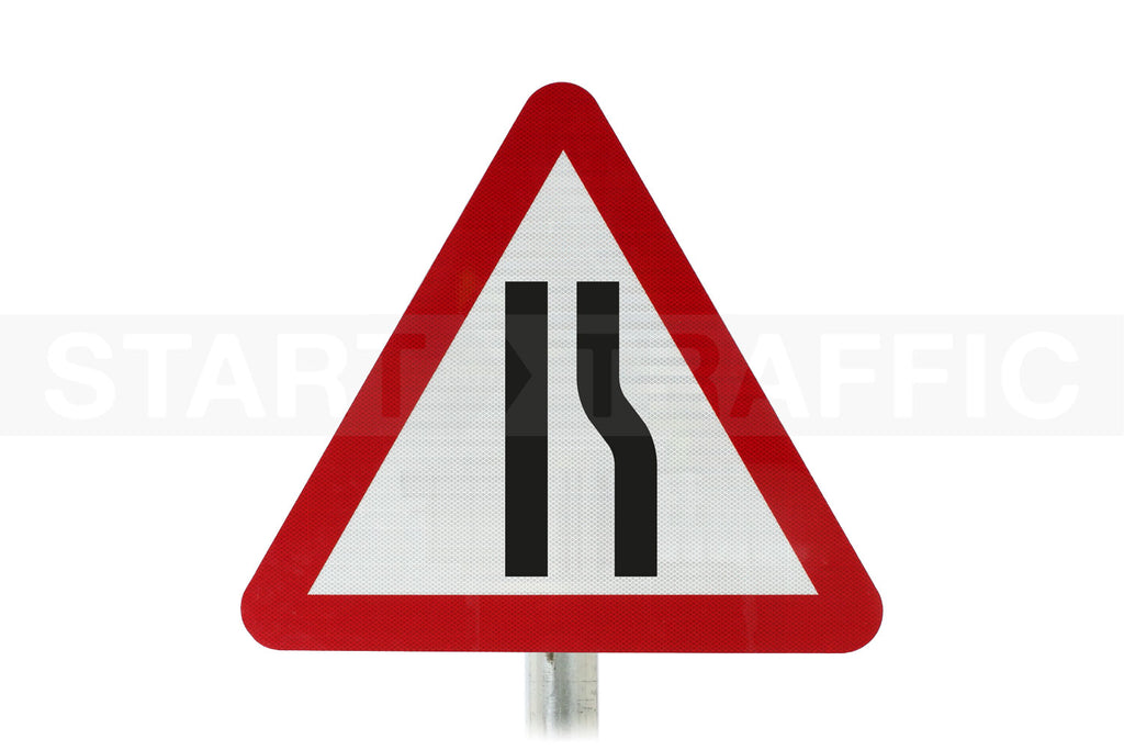Road Narrows Right Permanent Post Mounted Sign - Dia 517 R2/RA2 (Face Only)