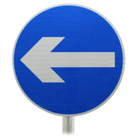 One Way Sign Round Post Mounted Diagram 606 R2/RA2