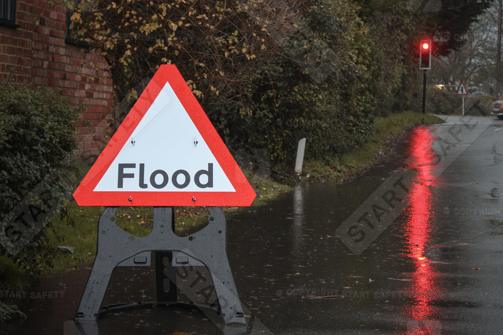 Flood Sign QuickFit EnduraSign Dia. 554 | 750mm