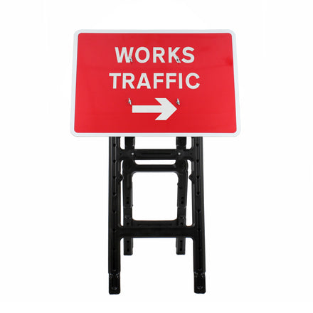 Works Traffic Arrow Right Dia 7303 | Quick Fit Sign (Face Only) | 1050x750mm