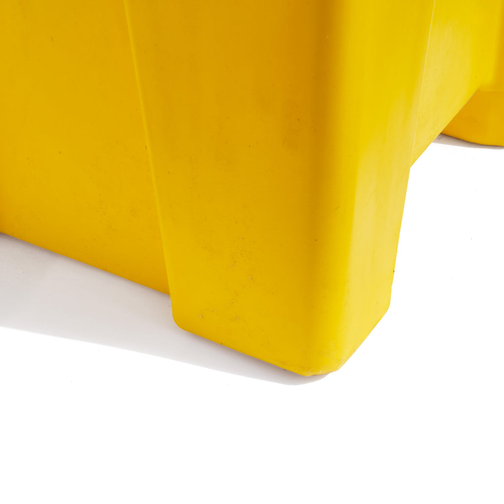 200L Grit Bin In Yellow - Medium Size With Forklift Slots | HPK470-000-200