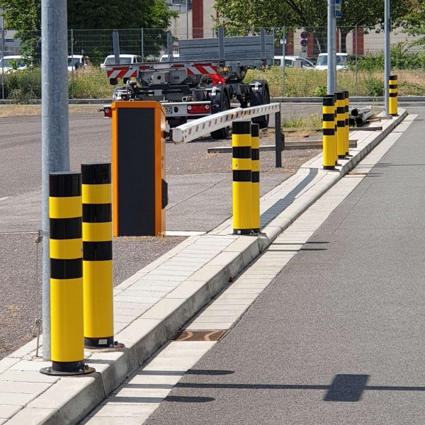 Black Bull Flex HD Heavy Duty Industrial Bollard