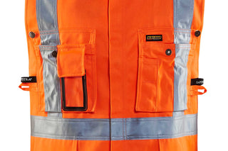 BlakladerVest_Hanging Chest Pockets