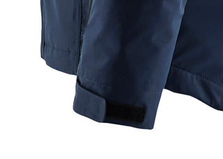 BlakladerJacket_Adjustable Cuffs