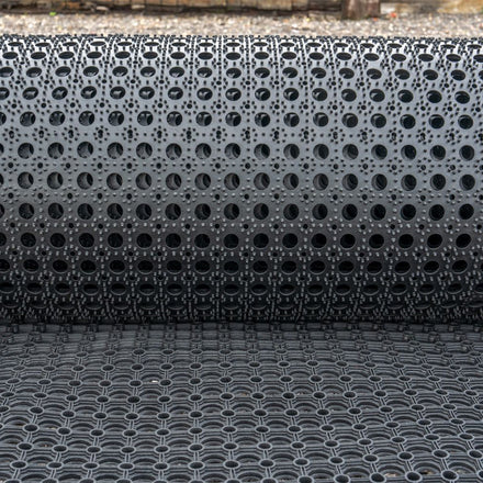 Blue Diamond Greenskeeper Rubber Matting 100x150cm