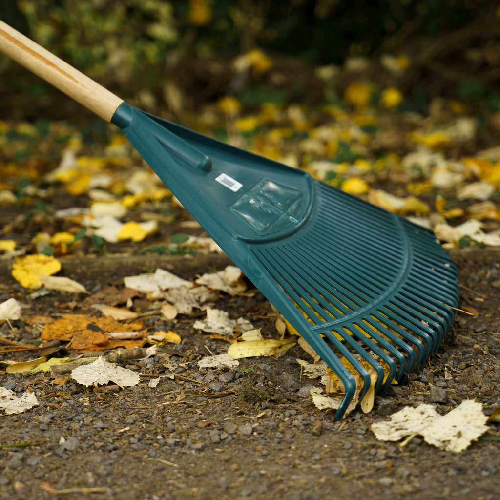 Carters Perennial GardenPro 27 Teeth Leaf Rake
