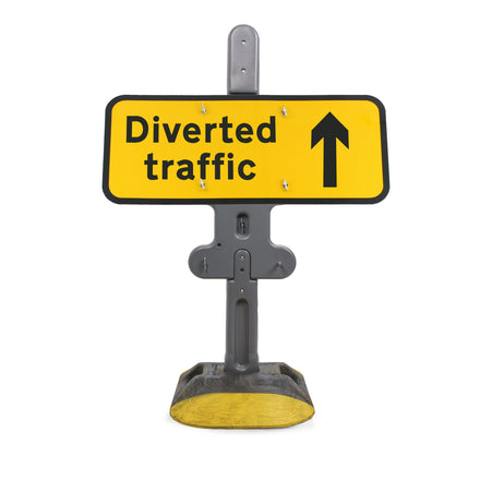Diverted Traffic' Arrow Up Diagram 2703 | Quick Fit (face only) | 1050x450mm