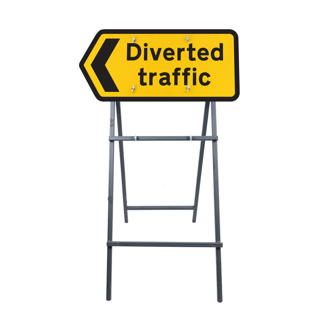 Diverted Traffic' Chevron Left Diagram 2704 | Quick Fit (face only) | 1050x450mm