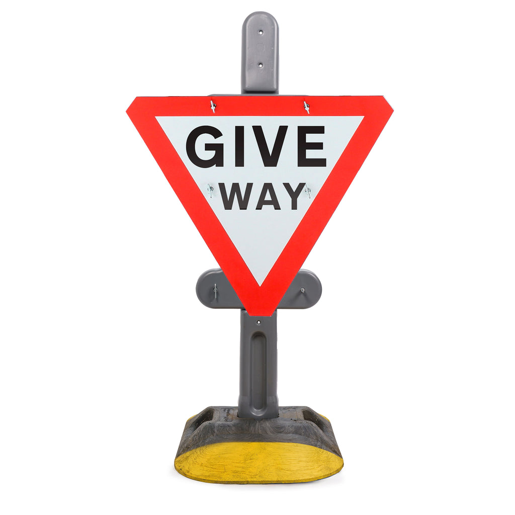 Give Way Quick Fit Sign Face Dia. 602 (Face Only)