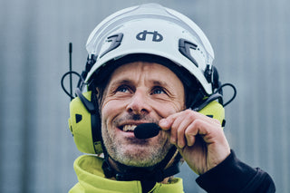 Hellberg_Built-in Communication Radio