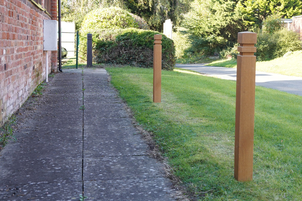 Iconium Seaton Wooden Square Bollard