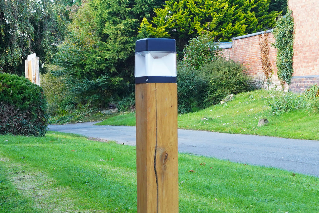 Iconium Shoreham Wooden Bollard Light