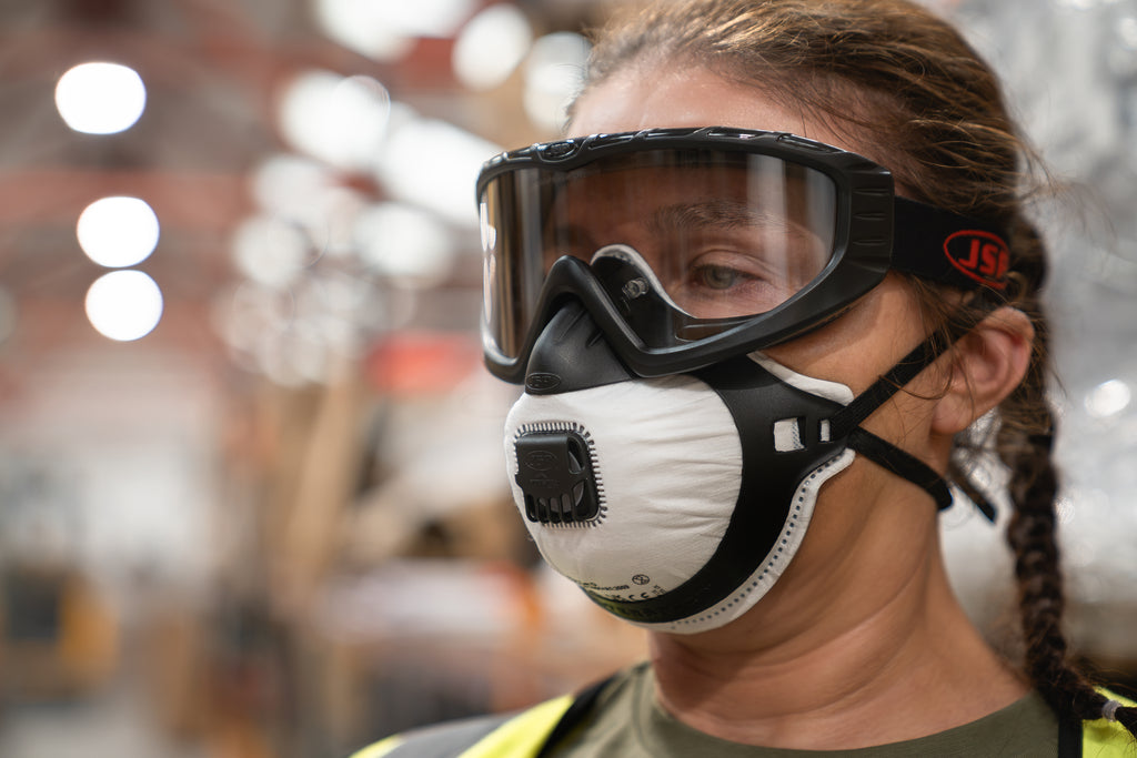 JSP Filterspec Pro Goggle & FFP3V Valved Mask (Inc 3 Filters) | AGE130-201-100