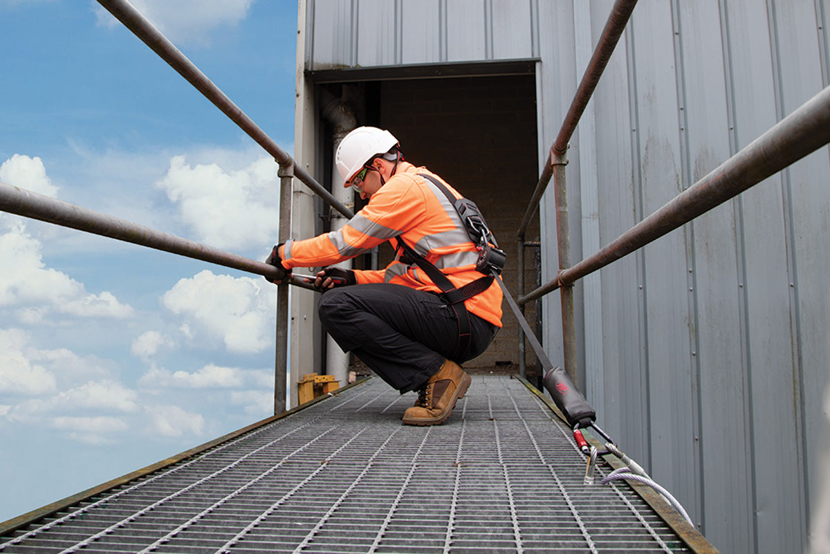 LOCKFIELD EQUIPMENT。H&O。BALLISTICS。 Springfield Thread-Lock Table Base