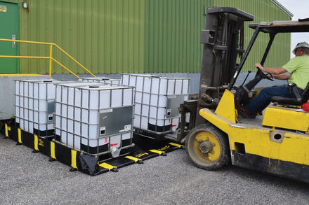 Justrite Rigid Lock QuickBerm 1,798 Litre Portable Spill Containment Berm (2400x2400x305mm)