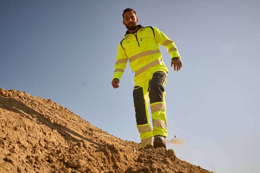 Mascot 19005 And 19479 Hi Vis Workwear Lifestyle