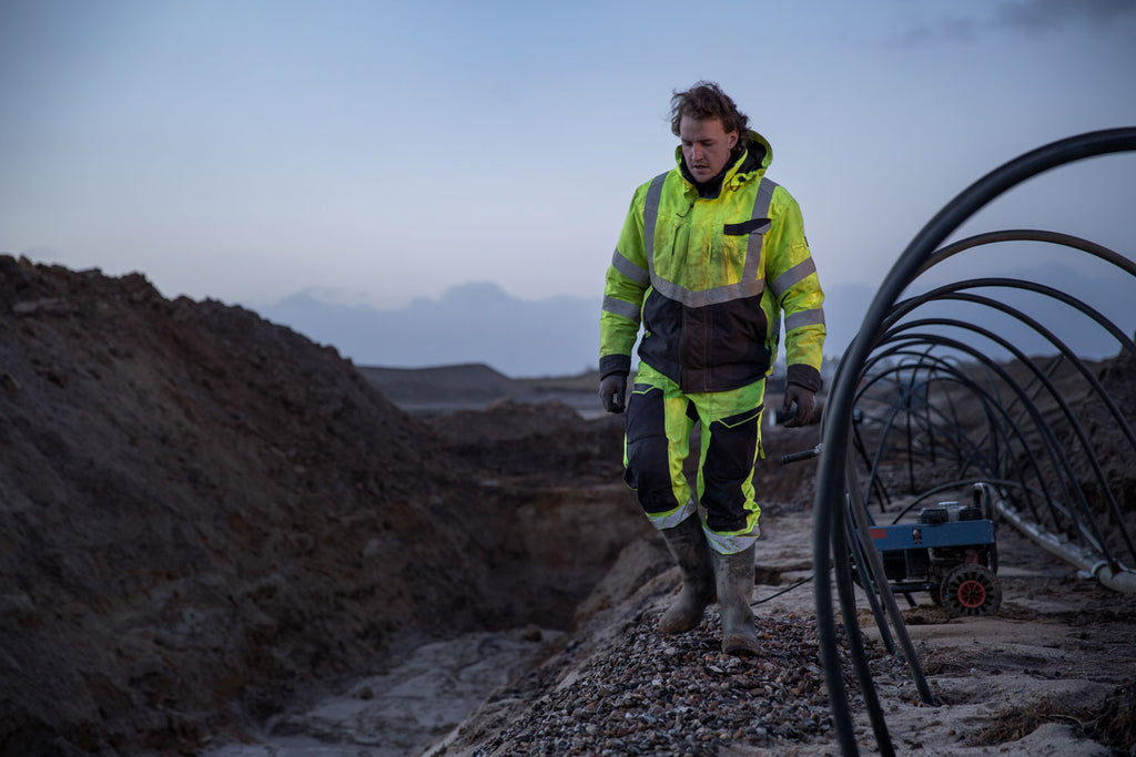 Mascot Accelerate Safe 19579-236-1418 Trousers With Kneepad Pockets - Hi-Vis Orange/Dark Anthracite