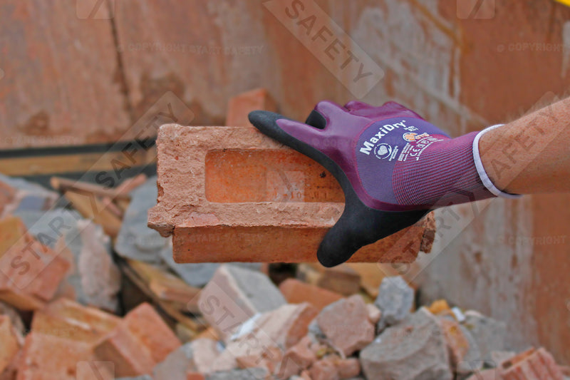 MaxiFlex Elite 34-274 On Sharp Signage