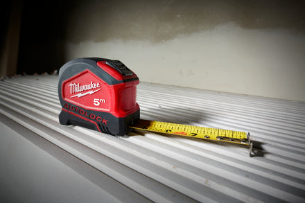 Milwaukee Autolock Tape Measure 5 Metre / 16ft Metric & Imperial - 4932464665