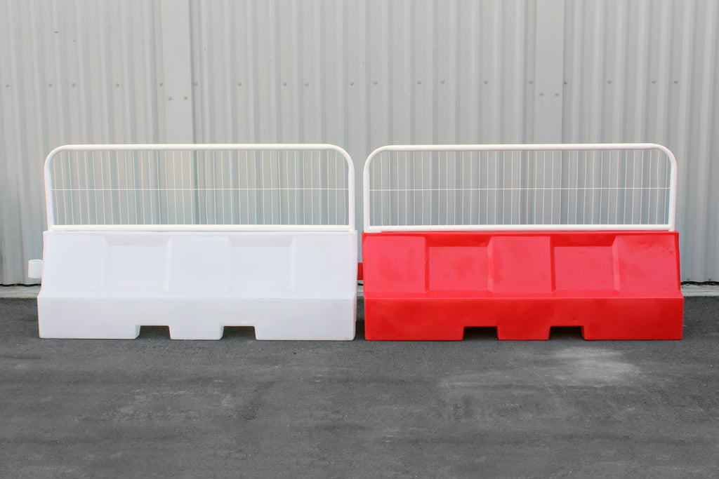 2m Euro Water Filled Barrier