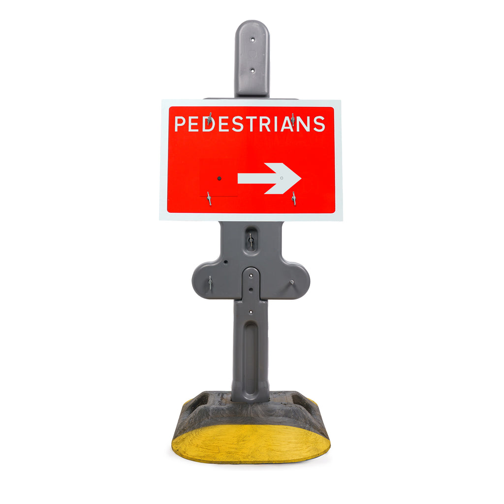 Pedestrians' Sign With Reversible Arrow Diagram 7018 | Quick Fit (face only) | 600x450mm