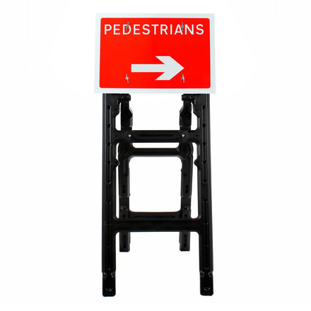 Pedestrians Arrow Right Diagram 7018 | Quick Fit (Face Only) | 600x450mm