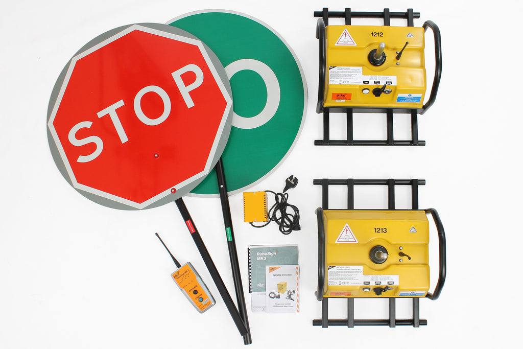 Remote Controlled STOP - GO Sign Machine - RoboSign