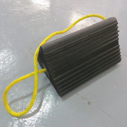 Rubber Aircraft Wheel Chock With Yellow Rope Handle