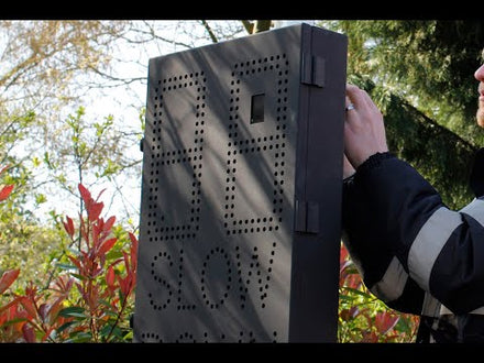 SpeedFinder Vehicle Activated Radar Sign | Speed Roundel + Slow Down