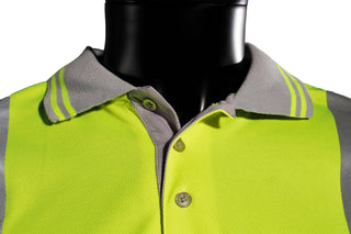 Three-Button Collar