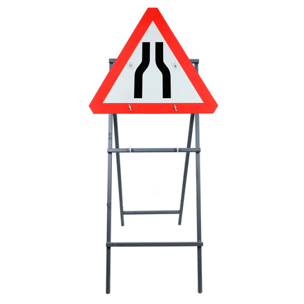 Road Narrows Both Sides Quick Fit Sign Dia. 516 (Face Only) | 750mm