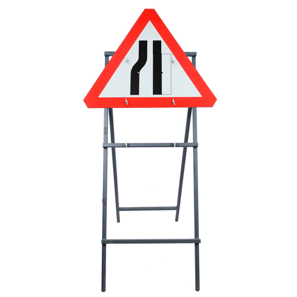 Road Narrows Reversible Quick Fit Sign Dia. 517 750mm 3mm Plastic RA1 (Face Only) | 750mm