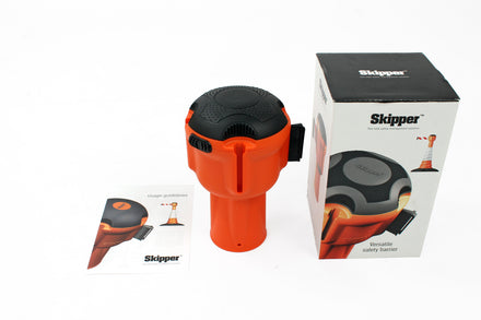 Skipper Retractable Barrier